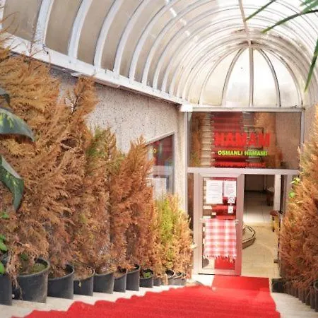 Otel İzmıt Özgür Otel