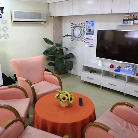 İzmıt Özgür Otel Otel 3*