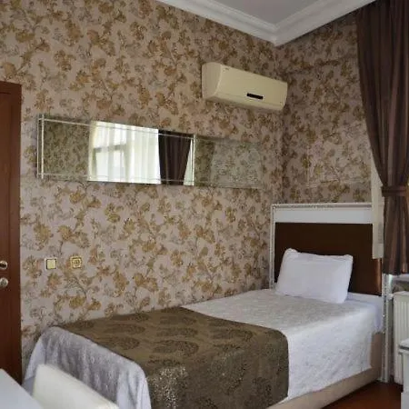 İzmıt Özgür Otel Kocaeli